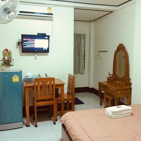 Khong Chiam Place Extérieur photo